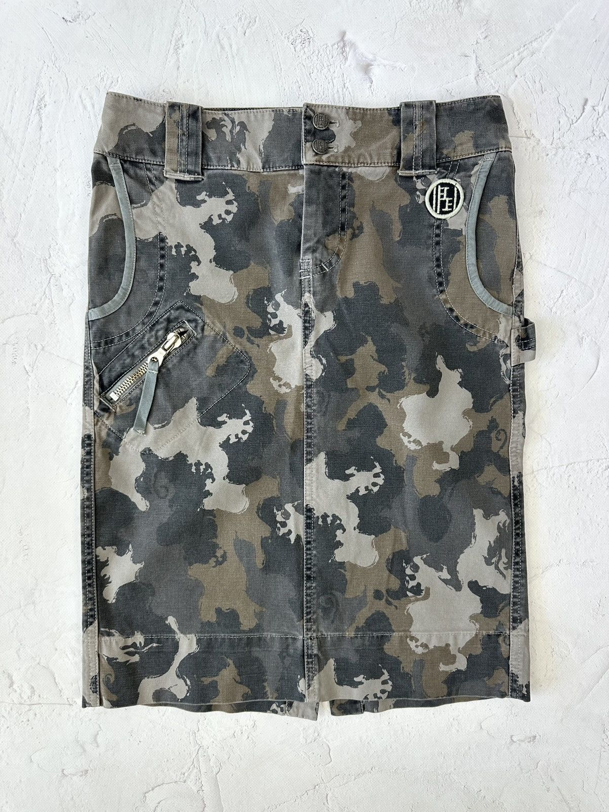Diesel Vintage Diesel Camo Midi Skirt Size 26" / US 2 / IT 38 - 1 Thumbnail