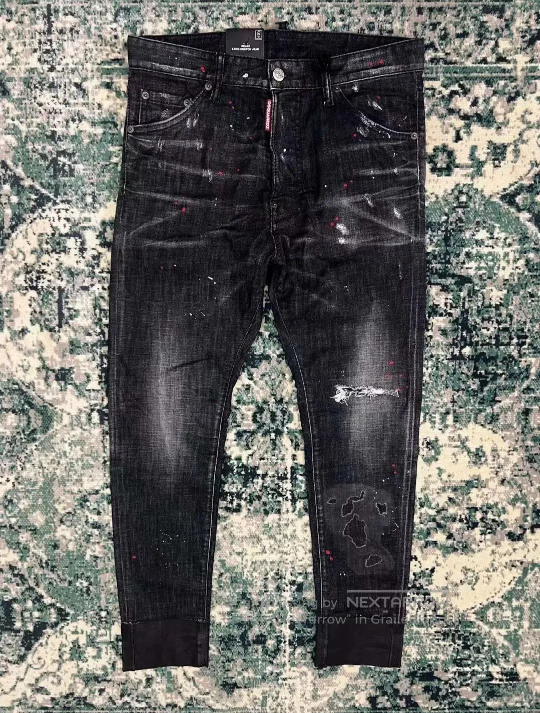 Dsquared2 Dsquared2 Black Wash Relaxed Fit Jeans. Size US 44 / EU 60 - 1 Thumbnail
