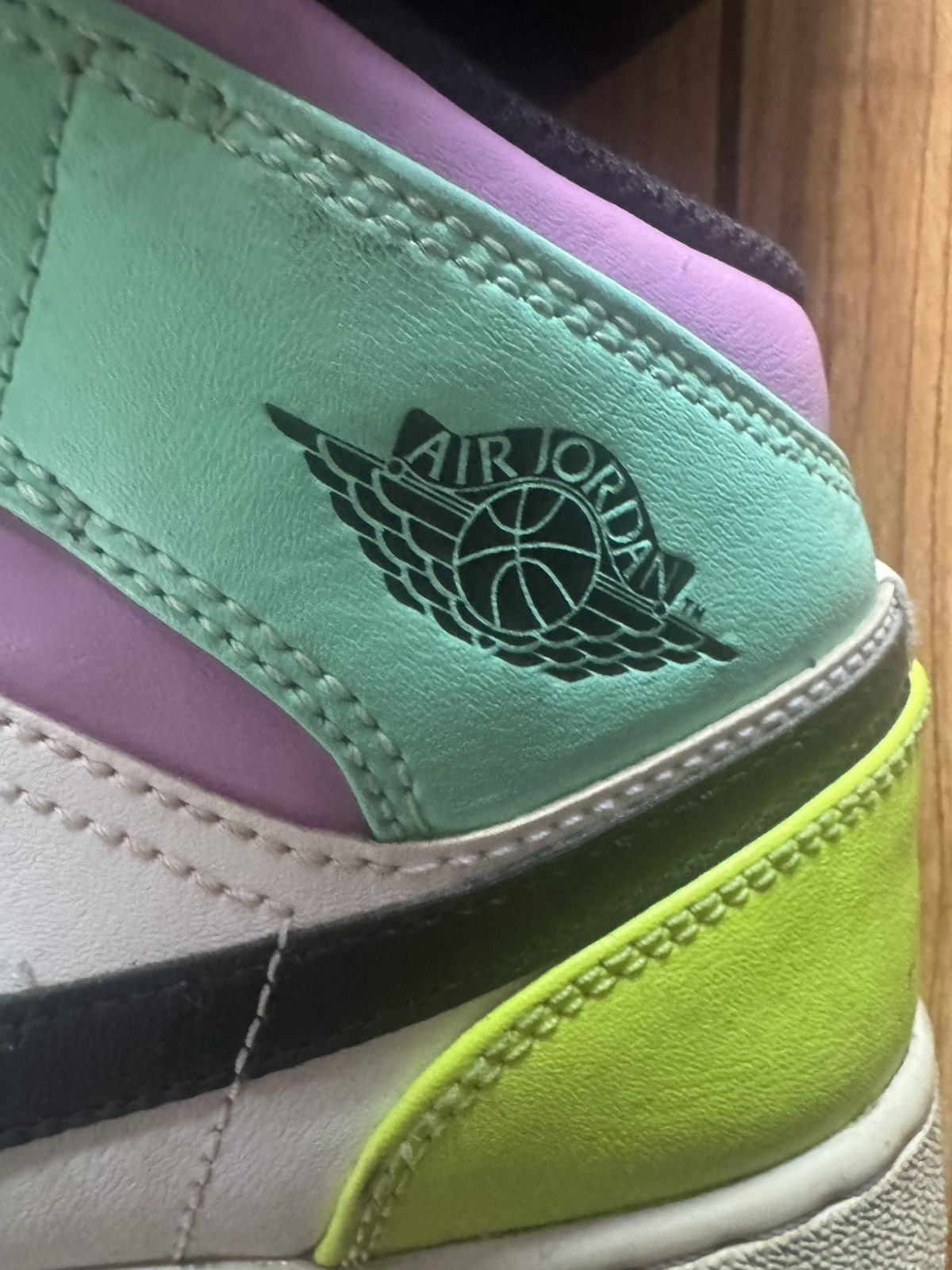 Jordan Brand Jordan 1s Size US 6.5 / EU 39-40 - 6 Thumbnail