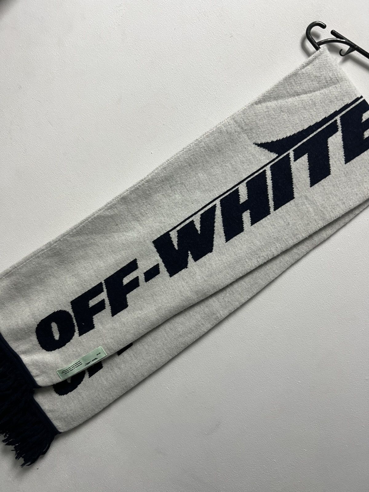 Off-White Off-White Scarf White Big Logo Luxury Size ONE SIZE - 4 Thumbnail