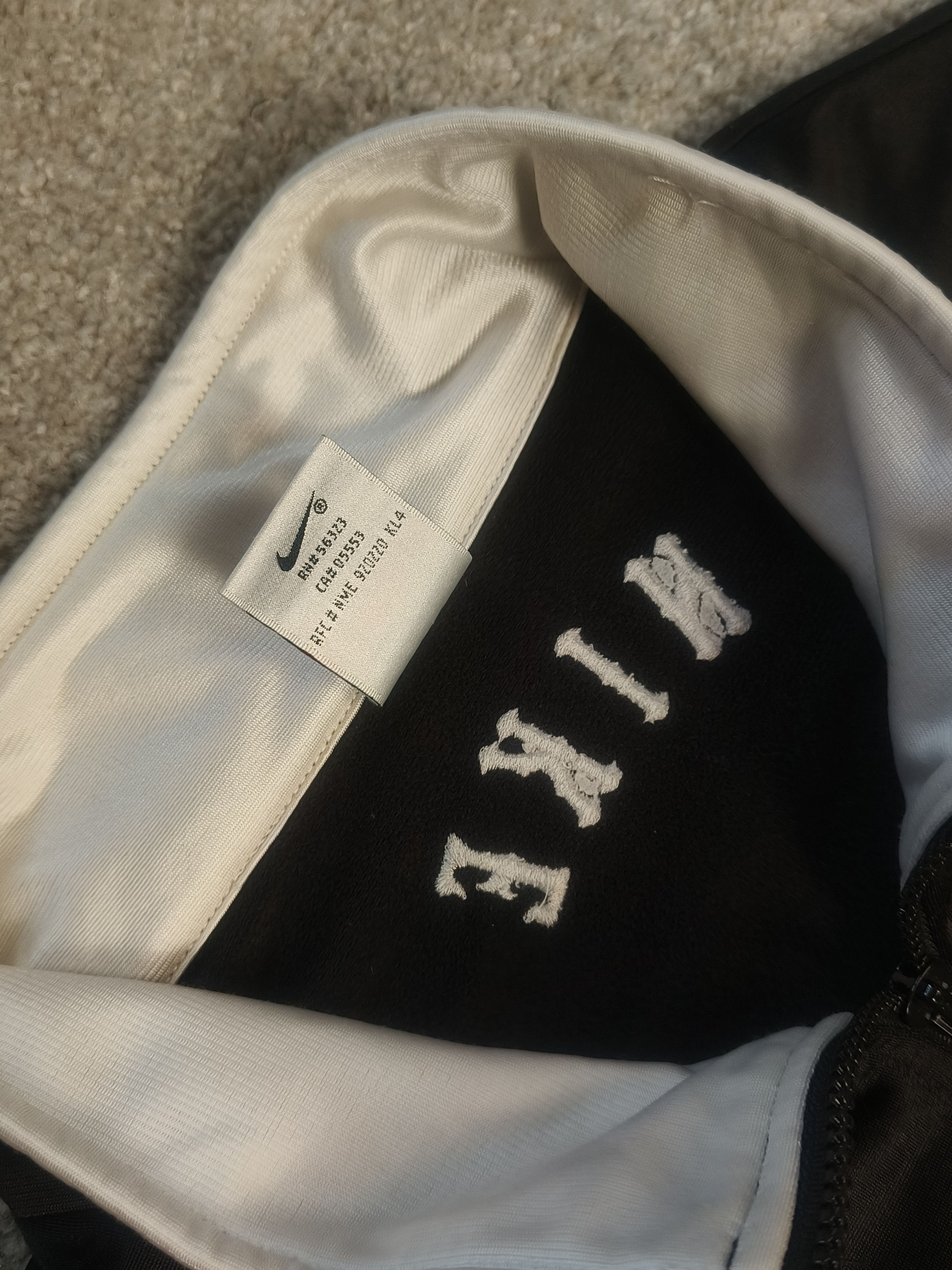 Nike Nike Vintage Windbreaker Track Jacket Black/White/Blue Size US XXL / EU 58 / 5 - 3 Thumbnail