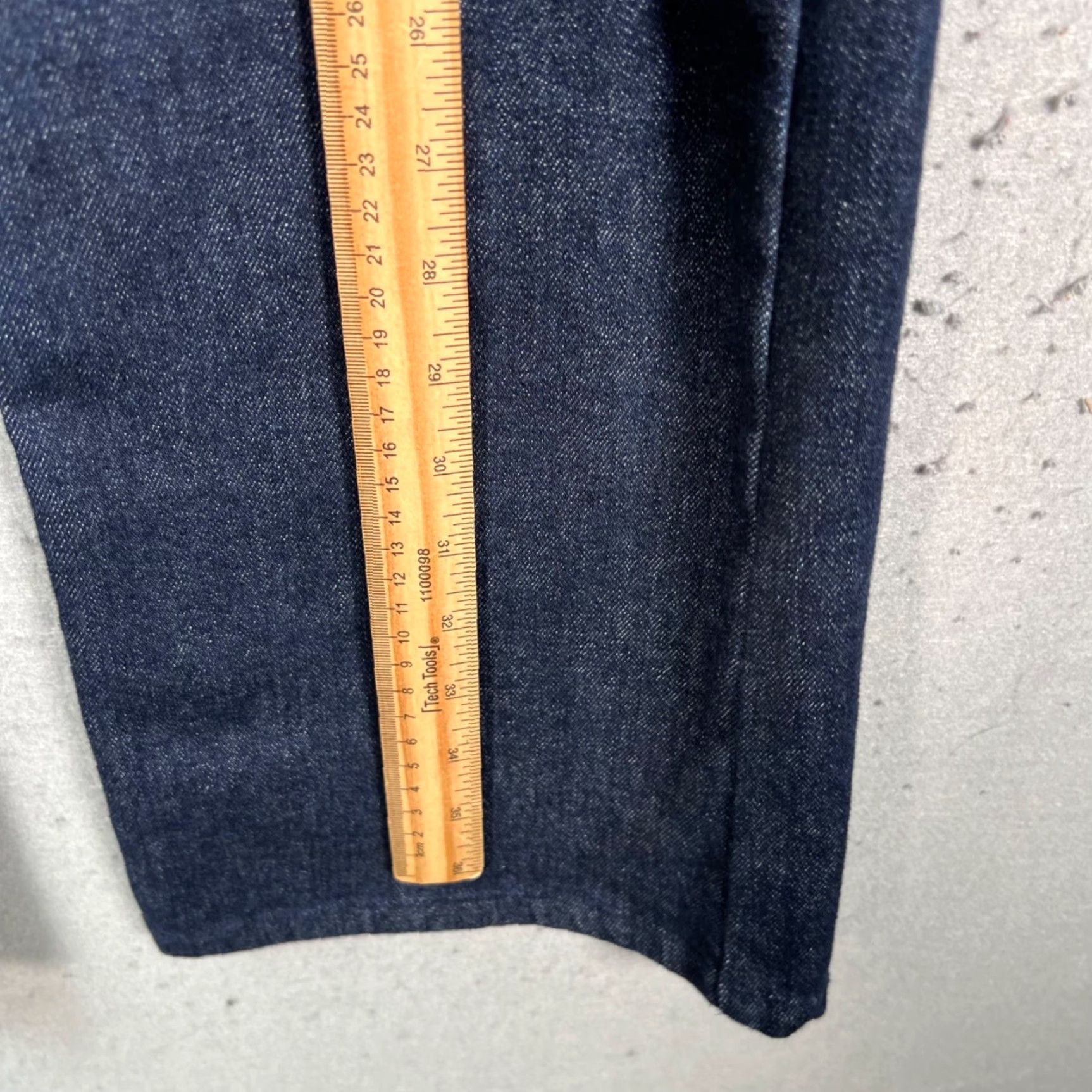 Uniqlo Uniqlo Womens Jeans Denim Dark Blue Stretch Straight Leg 27 27in Inseam Size 27 Regular Mid Rise Blue Women Jeans Straight N/A Size 28" / US 6 / IT 42 - 5 Thumbnail