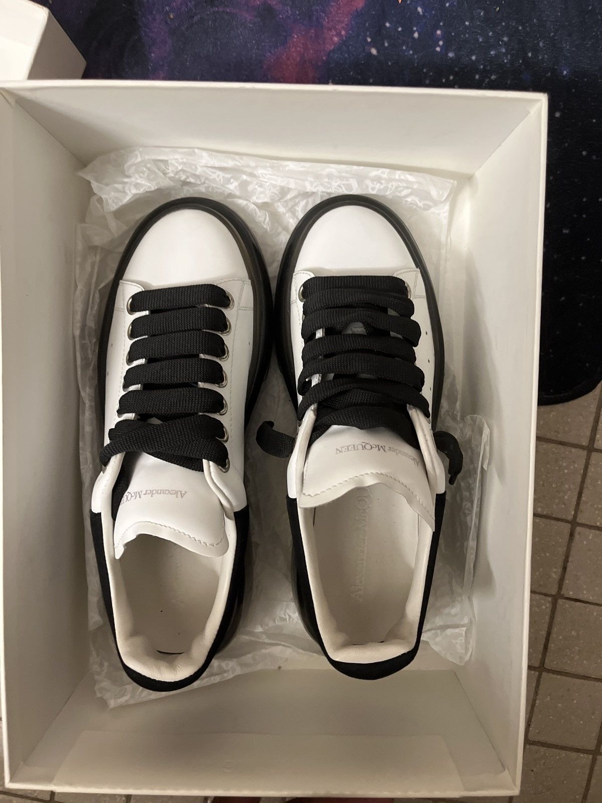 Alexander McQueen Alexander McQueen Size US 7 / IT 37 - 2 Thumbnail