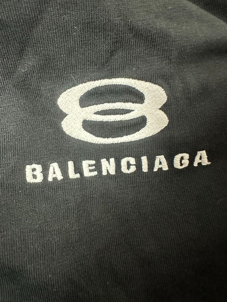 Balenciaga Balenciaga size 1 Double ring tassels destroy long sleeves Size US S / EU 44-46 / 1 - 3 Thumbnail