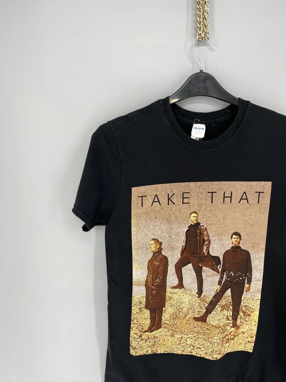 Band Tees Vintage Y2K Take That Tour T-shirt 2019 Band Streetwear Size US M / EU 48-50 / 2 - 2 Thumbnail