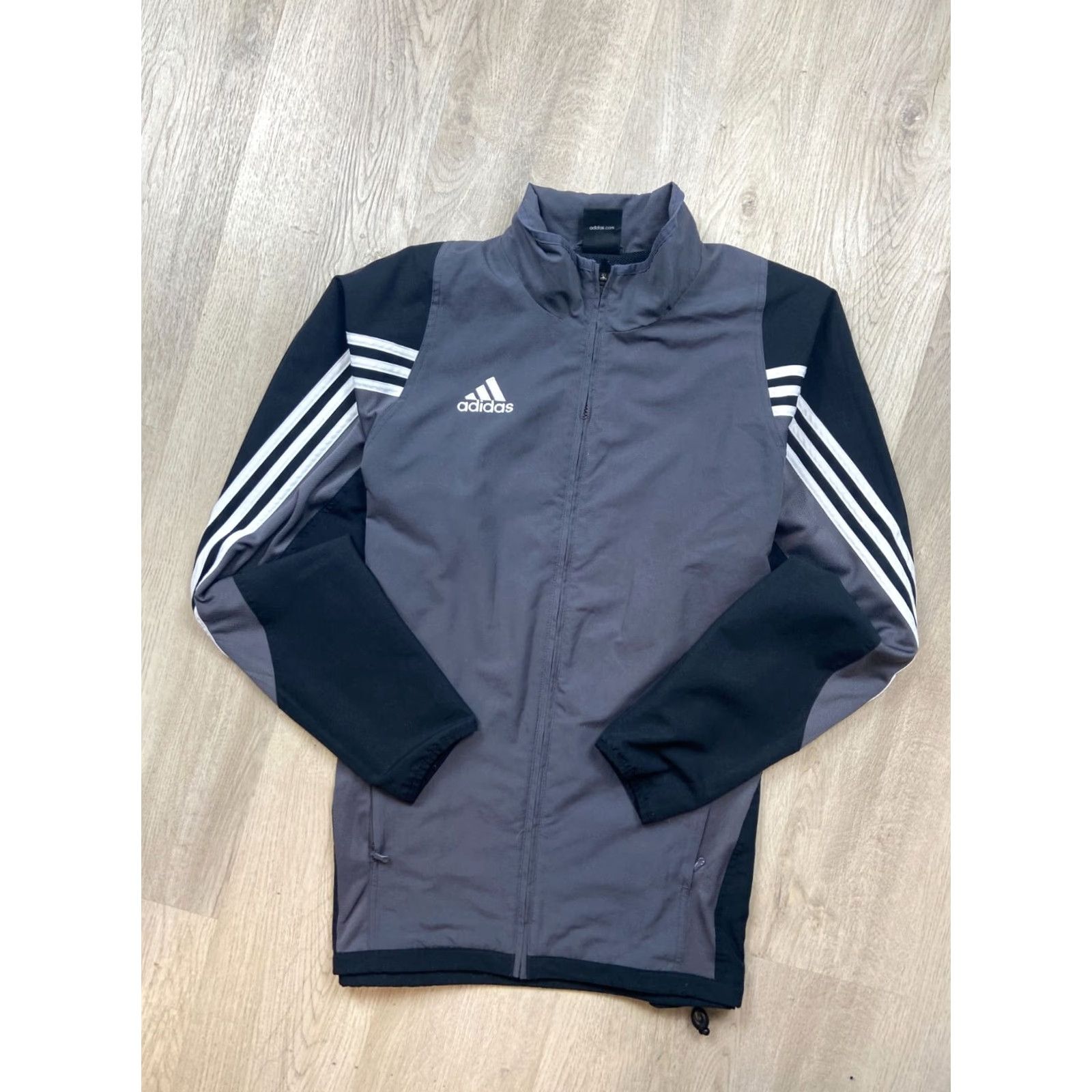 Adidas Adidas Tracksuit Jacket Pants L Mens Gray Vintage Set Includes Jacket Pants Shirt/Hoodie (adapt as one category: Tracksuit) Size 42R - 4 Thumbnail