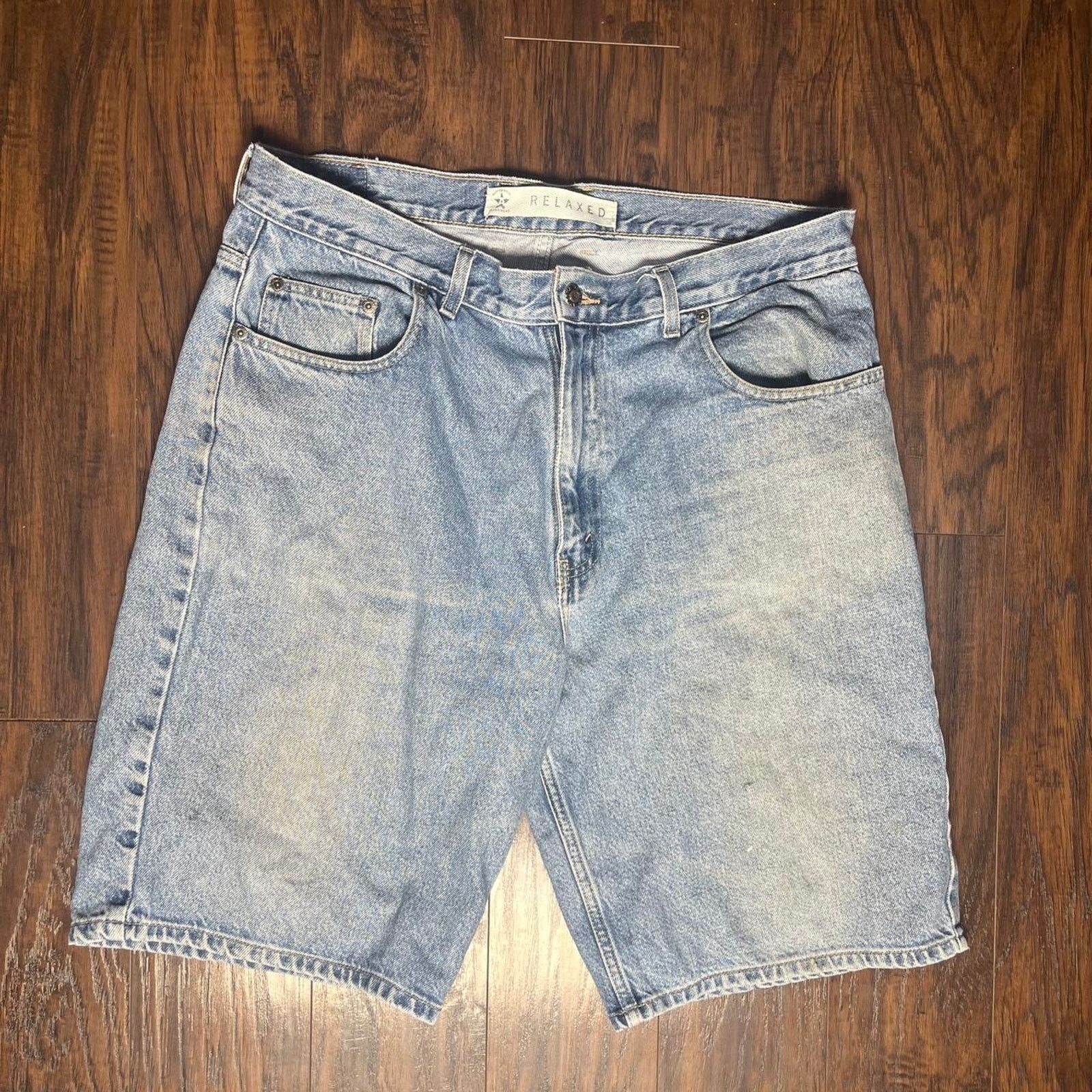 Arizona Jean Co. Light wash blue denim shorts Size US 36 / EU 52 - 1 Thumbnail