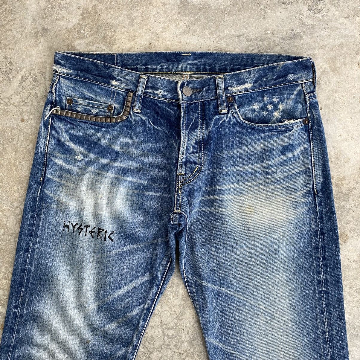 Hysteric Glamour 2000’s Hysteric Glamour Studded Distressed Selvedge Jeans Size US 31 - 7 Thumbnail