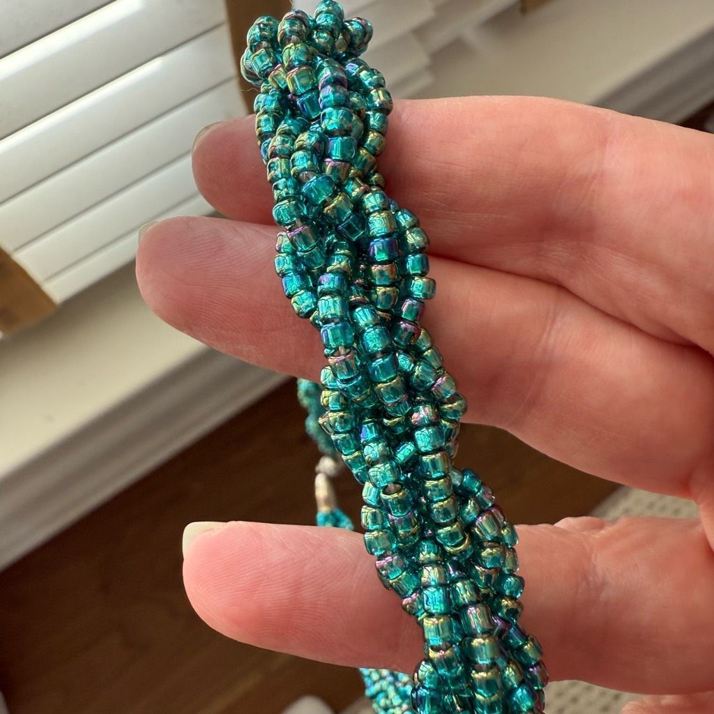 Other Turquoise Iridescent Glass Bead Braided Necklace Magnetic Cl Size ONE SIZE - 5 Thumbnail