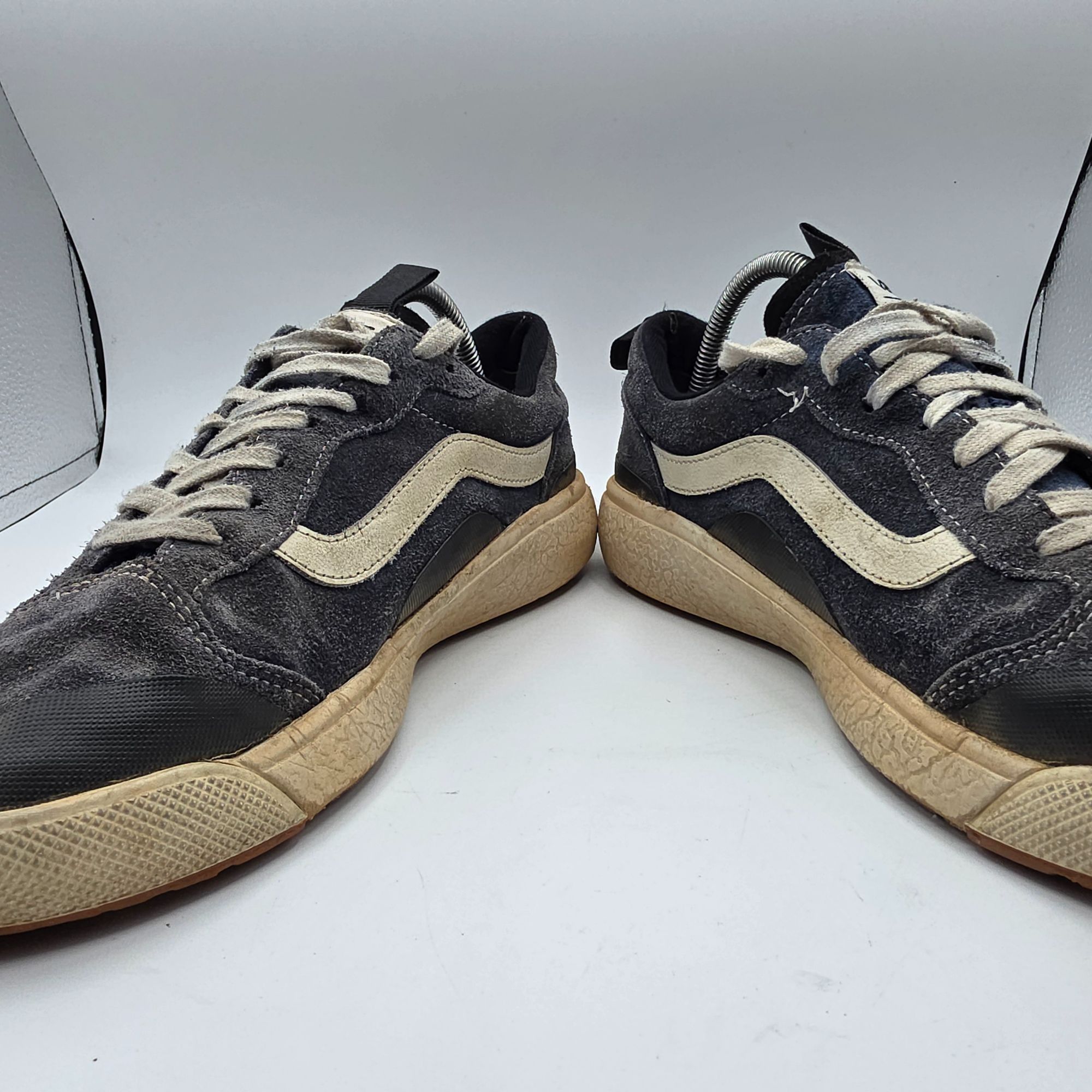 Vans Vans UltraRange EXO Mens Size 9.5 Black Low Top Shoes Skate Size US 9.5 / EU 42-43 - 3 Thumbnail