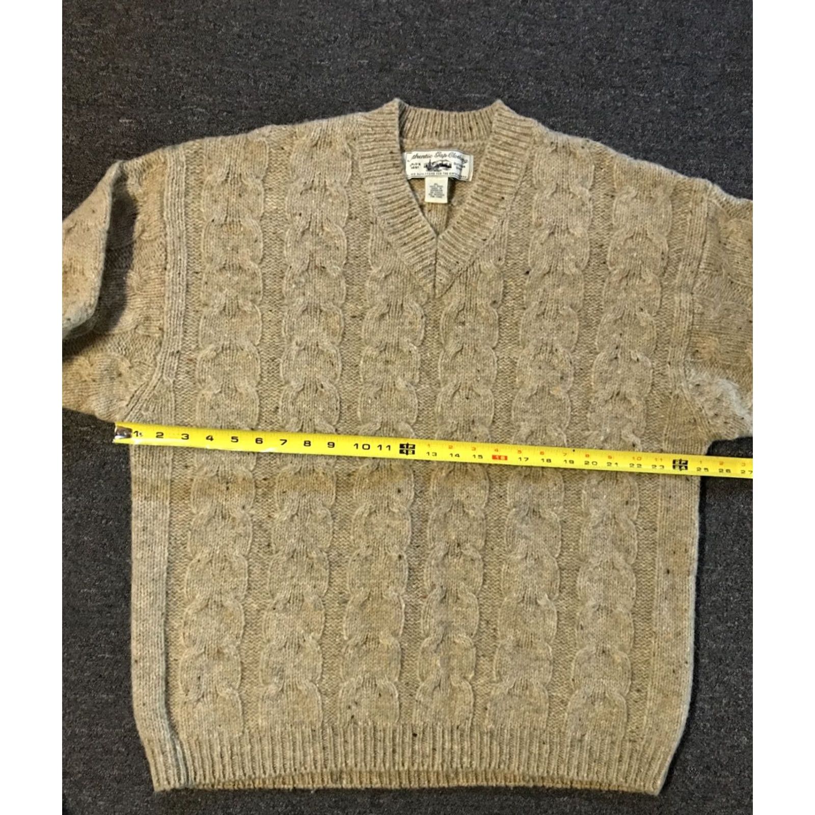 Gap VINTAGE Gap Knit 100% Wool V-Neck Sweater XL Beige Men Knit Wool 90s Nordic Fair Isle Ski Snow Holiday Christmas Retro Size US XL / EU 56 / 4 - 4 Thumbnail