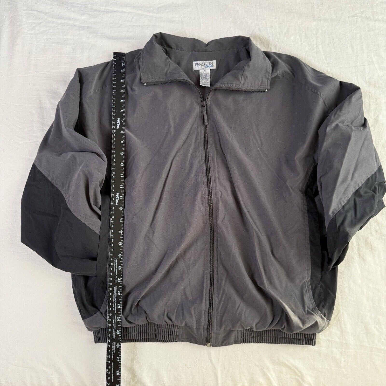 Designer Vintage Penguin Sport Windbreaker Jacket Size XL Gray Size US XL / EU 56 / 4 - 3 Thumbnail