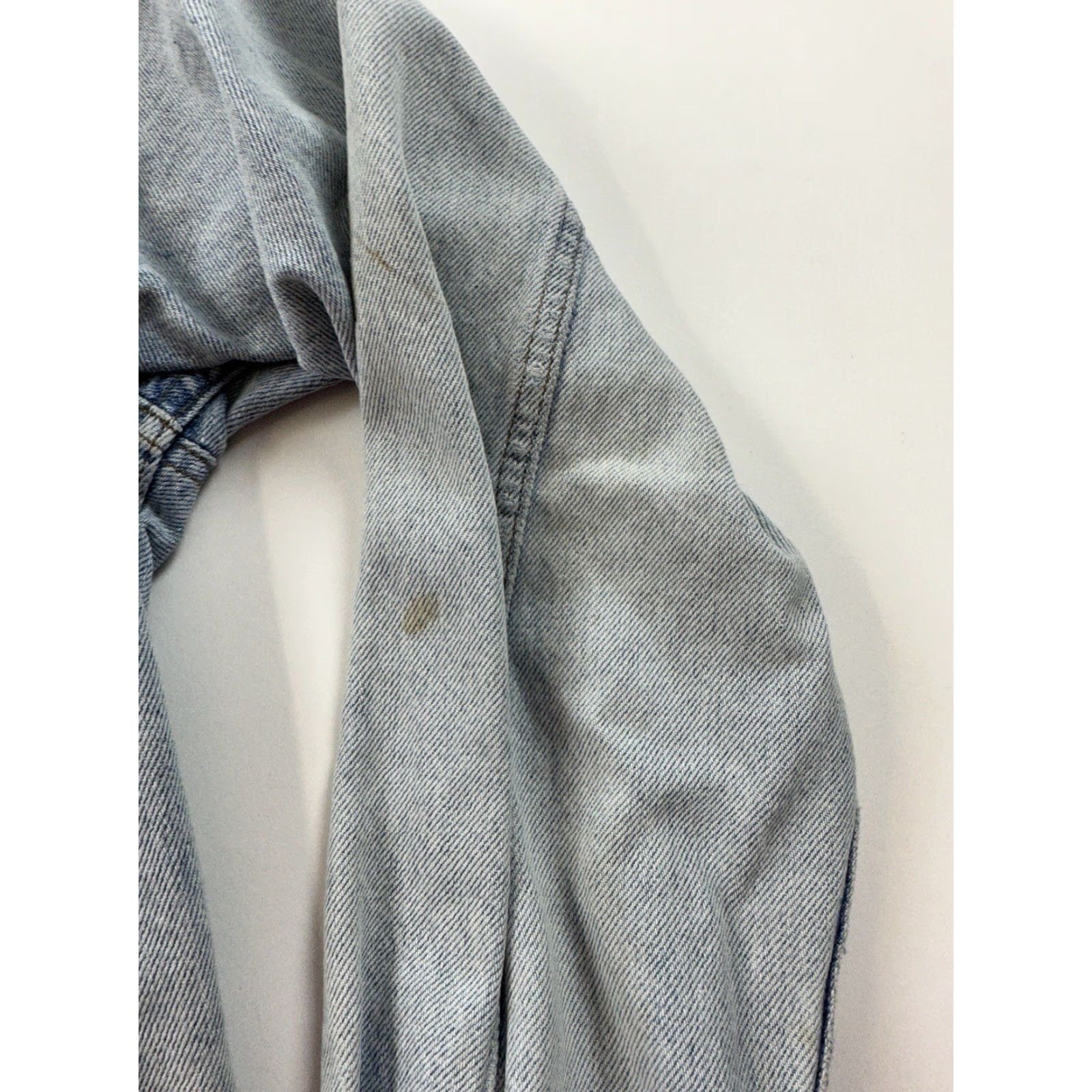 Gap VINTAGE Gap Denim Jacket Men’s M Blue Jean Trucker Distressed Made in USA Jacket Size US 31 - 2 Thumbnail