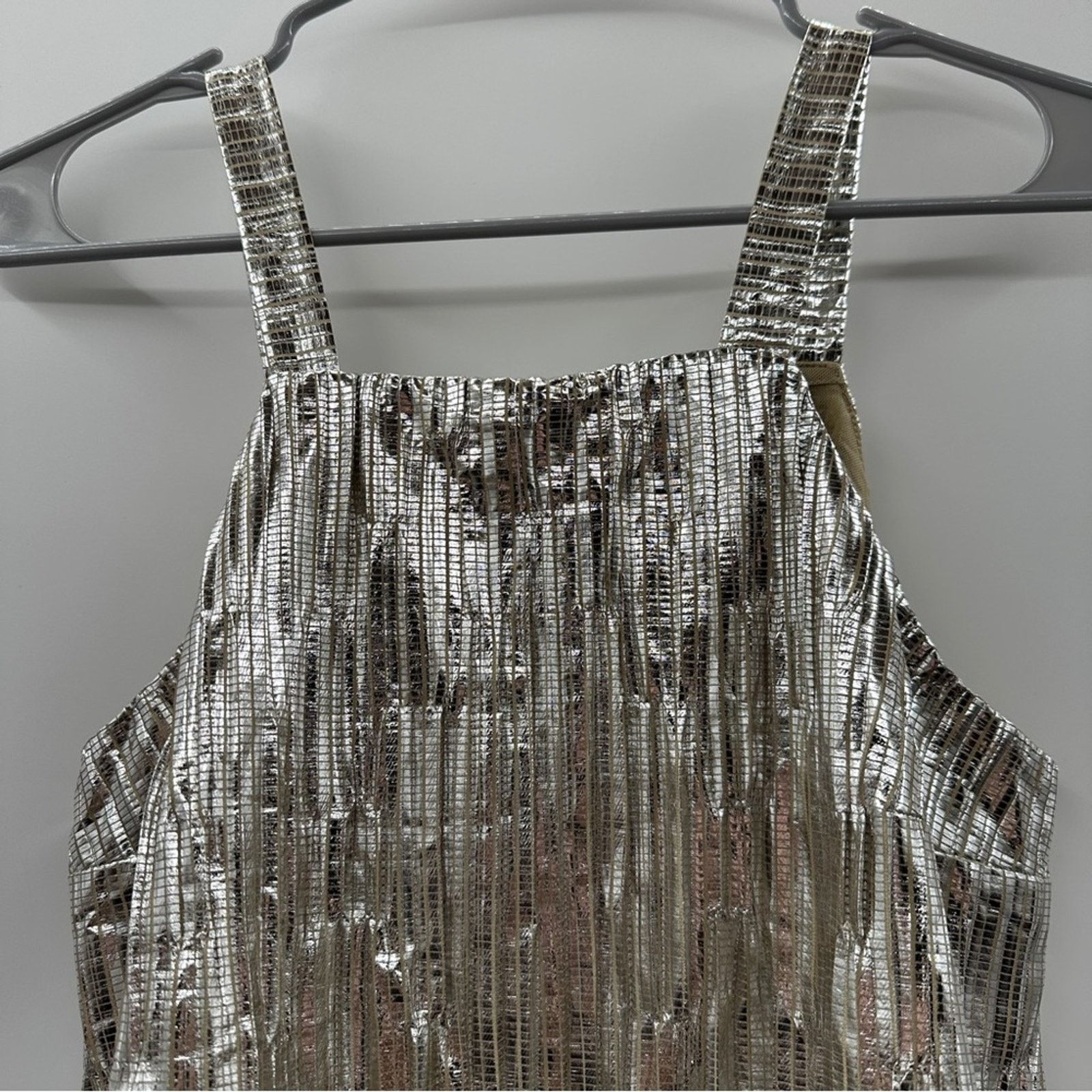 Anthropologie Anthropologie Maeve Shine On Silver Metallic Sleeveless Top Size S / US 4 / IT 40 - 3 Thumbnail