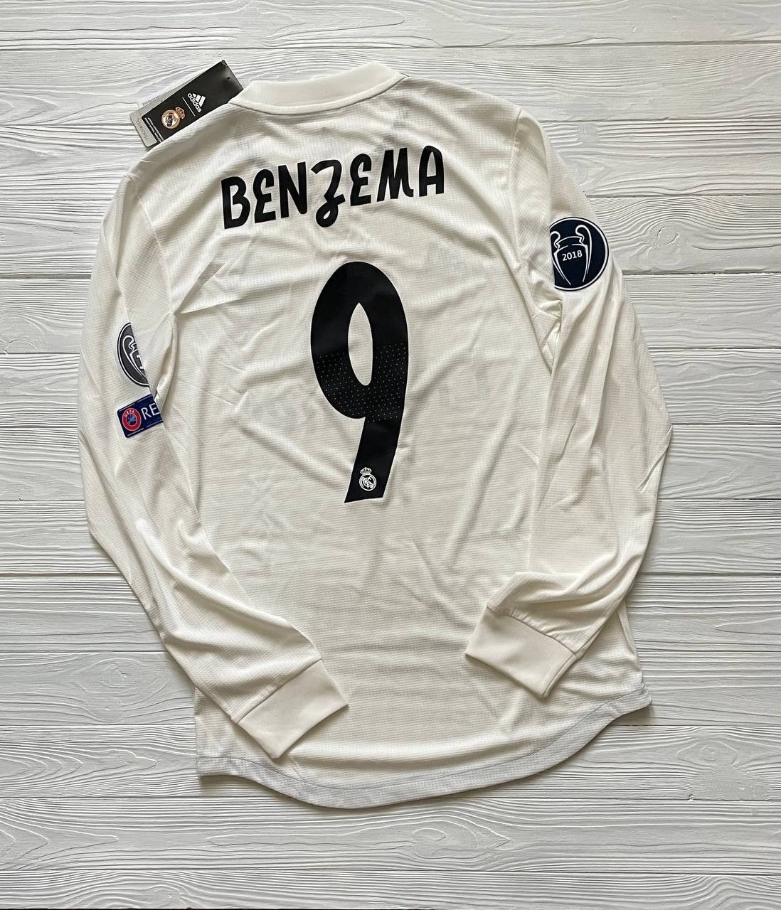 image of Adidas x Soccer Jersey Real Madrid Jersey 2018/2019 Shirt Climachill Player Issue in White (Size Me