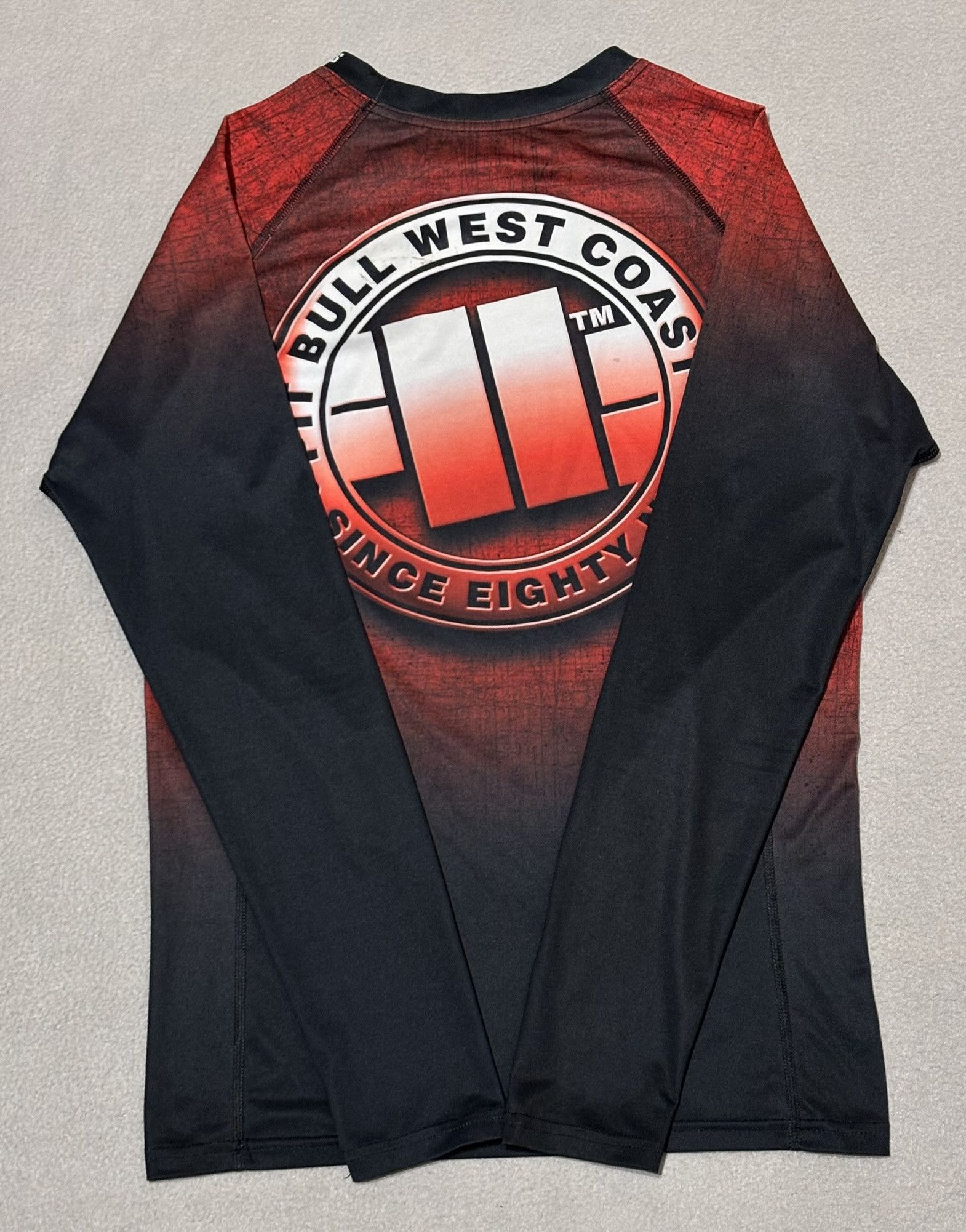 Other Rashguard Pit Bull West Coast size. M Size US M / EU 48-50 / 2 - 15 Thumbnail