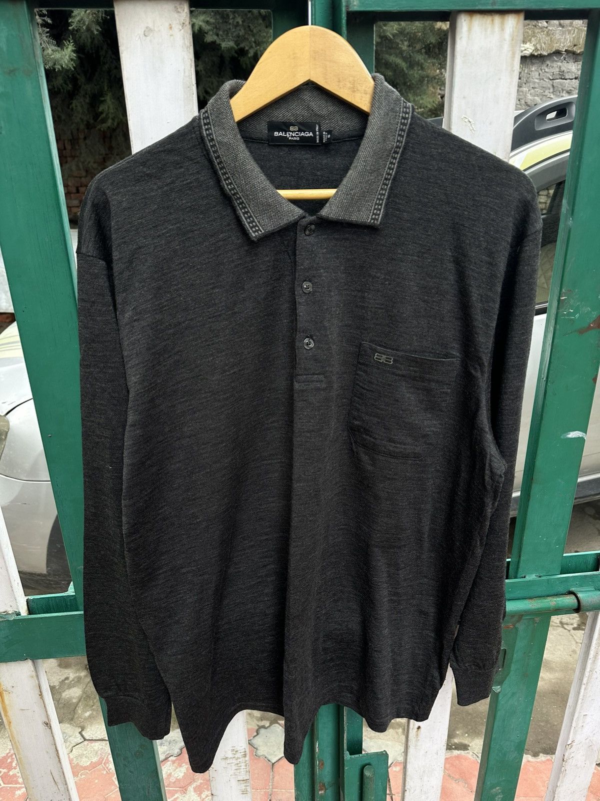 Balenciaga Balenciaga Paris 100% Wool Polo Shirt Made in Italy Size US S / EU 44-46 / 1 - 1 Thumbnail
