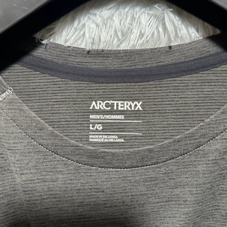 Arc'teryx Arcteryx Cormac Big Logo Long Sleeve T-shirt Size US L / EU 52-54 / 3 - 4 Thumbnail