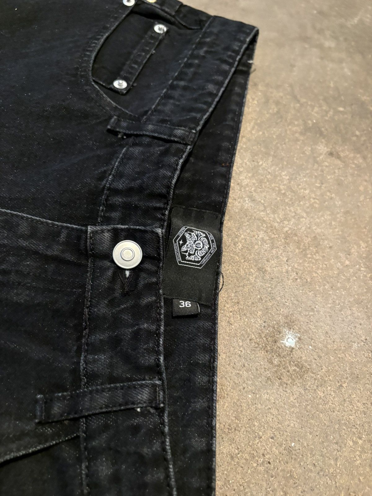 Other Black Virgin Mary Jorts Size US 36 / EU 52 - 5 Thumbnail