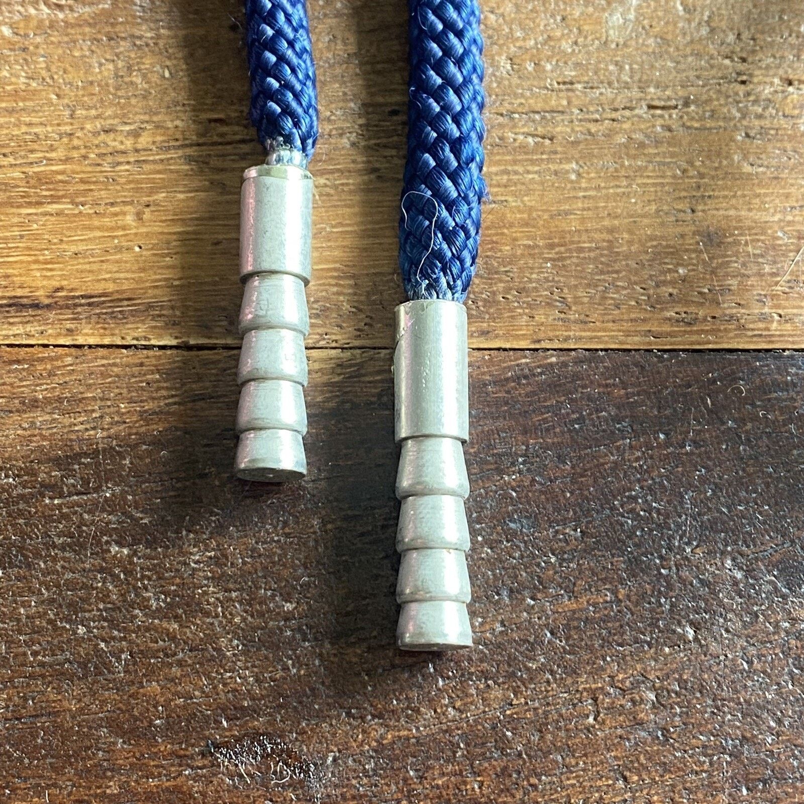 Other Horse Saddle Western Rodeo Cowboy Bolo Tie Silver Tone Blue Size ONE SIZE - 3 Thumbnail