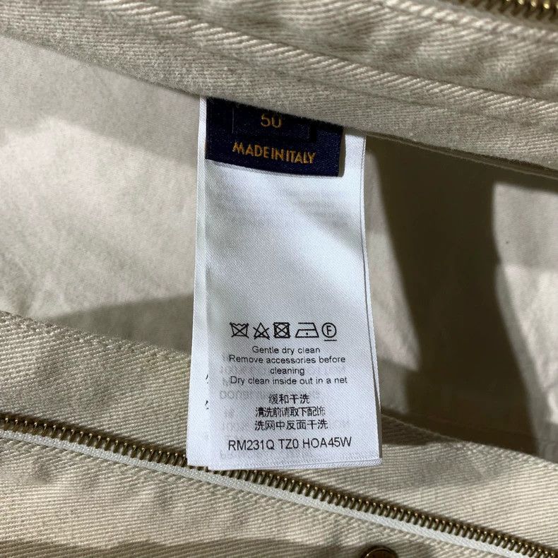 Louis Vuitton Louis Vuitton Embossed Jacket 2501-Nextarrow Size US M / EU 48-50 / 2 - 4 Thumbnail