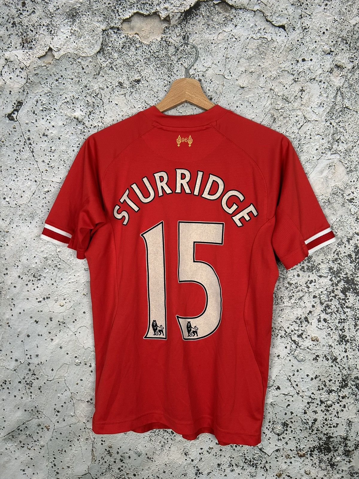 Warrior Liverpool FC Sturridge Warrior Soccer Jersey Football Size US S / EU 44-46 / 1 - 1 Thumbnail