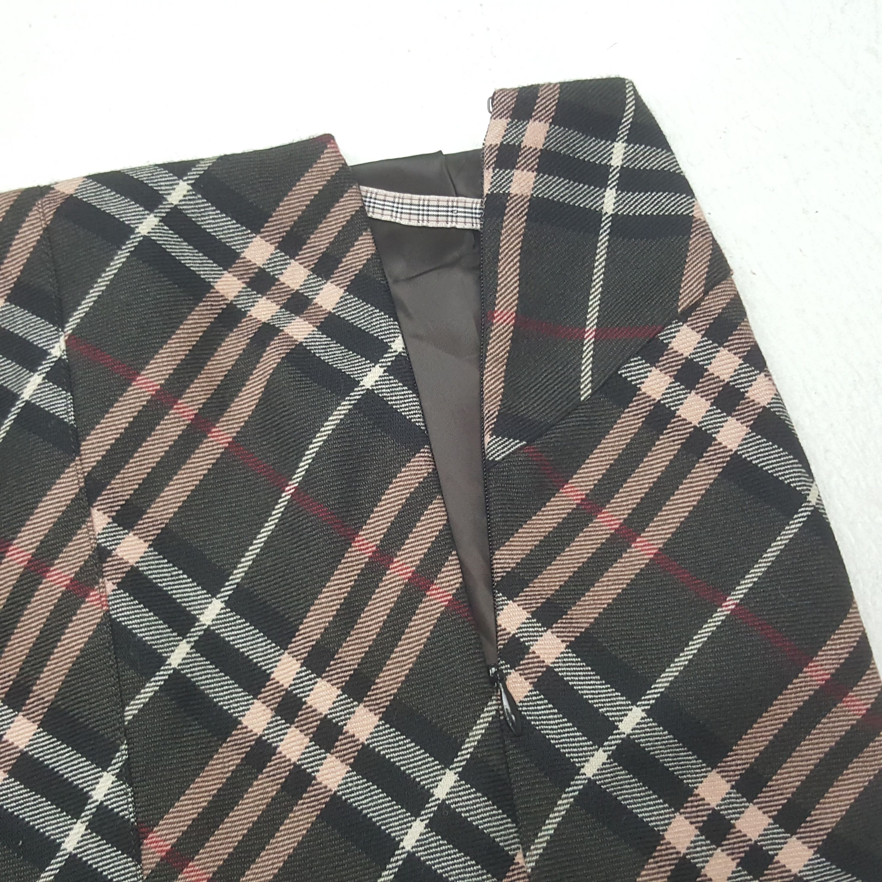 Burberry Vintage Burberry London Nova Check Skirt RR28 Size 27" / US 4 / IT 40 - 6 Thumbnail