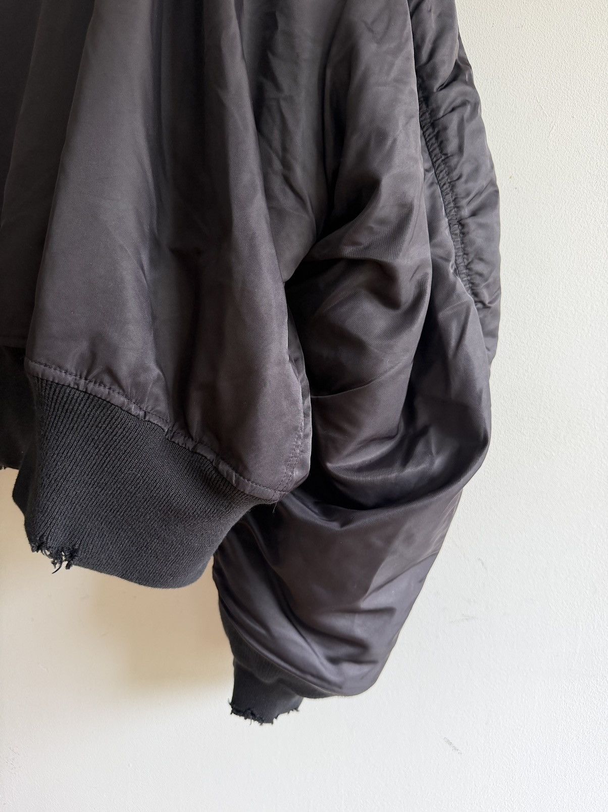 Balenciaga Fall 24 Incognito Bomber Jacket (L) Size US L / EU 52-54 / 3 - 11 Thumbnail