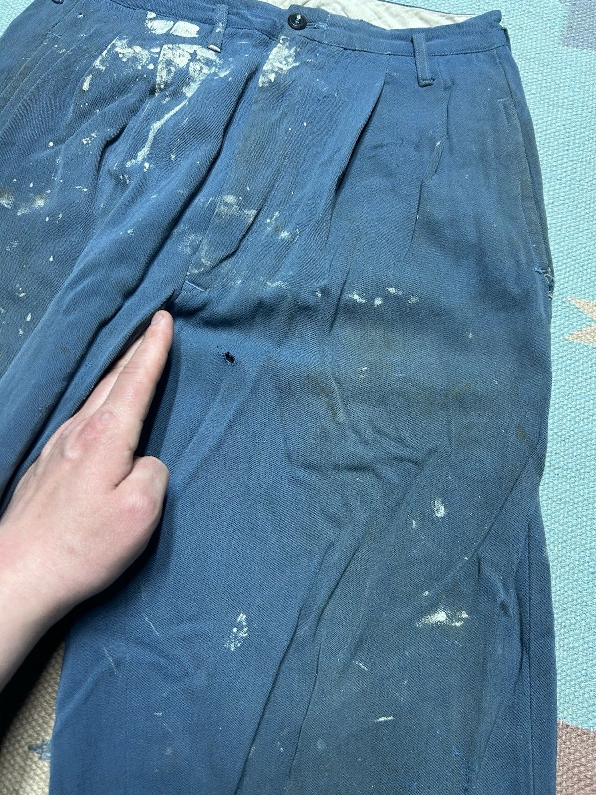 Vintage VTG 40s rayon gabardine slacks pleated paint distress 25x30 Size US 26 / EU 42 - 6 Thumbnail