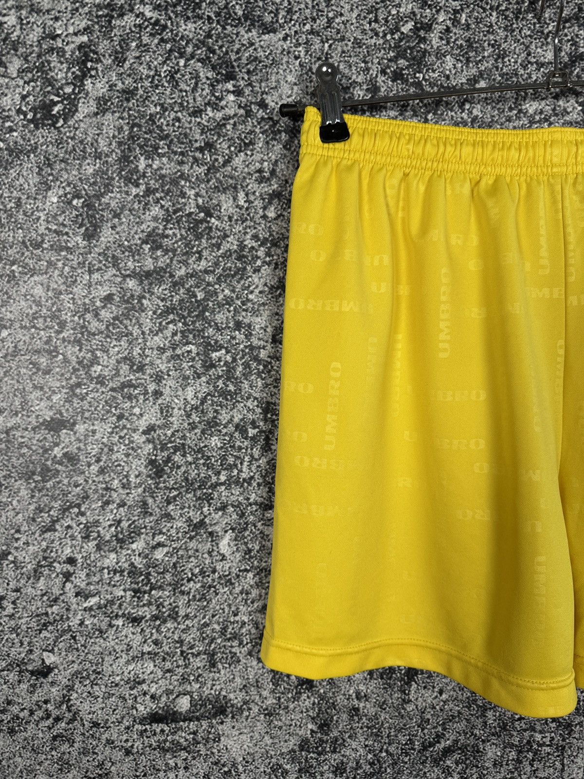 Umbro Umbro Vintage 90s Monogram Shorts Athletic Soccer Size L Size US 36 / EU 52 - 3 Thumbnail