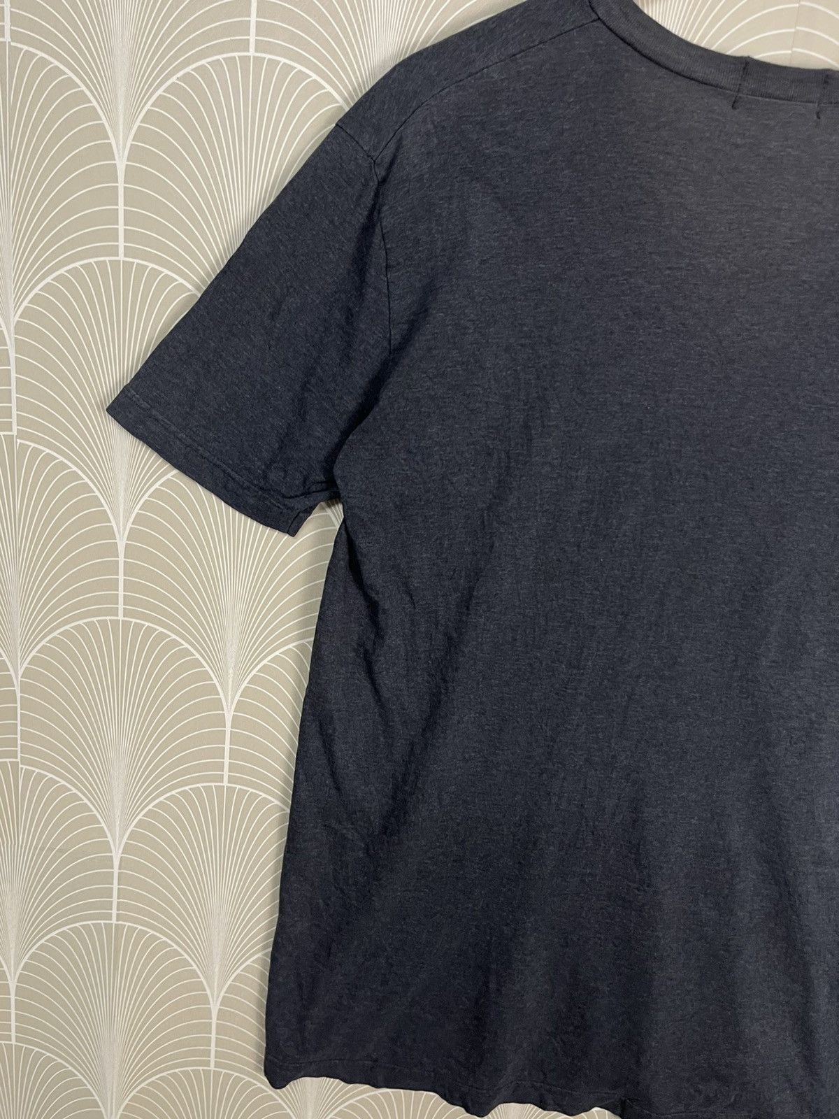 Helmut Lang × Japanese Brand × Vintage 90s HELMUT LANG PLAIN TEES V NECK FADED Size US M / EU 48-50 / 2 - 9 Thumbnail