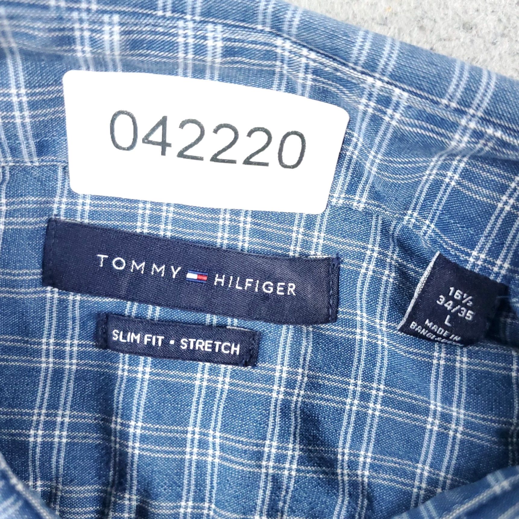 Tommy Hilfiger Tommy Hilfiger Blue Plaid Button-Up Shirt Men's Large Long Sleeve Casual Modern Size US L / EU 52-54 / 3 - 6 Thumbnail