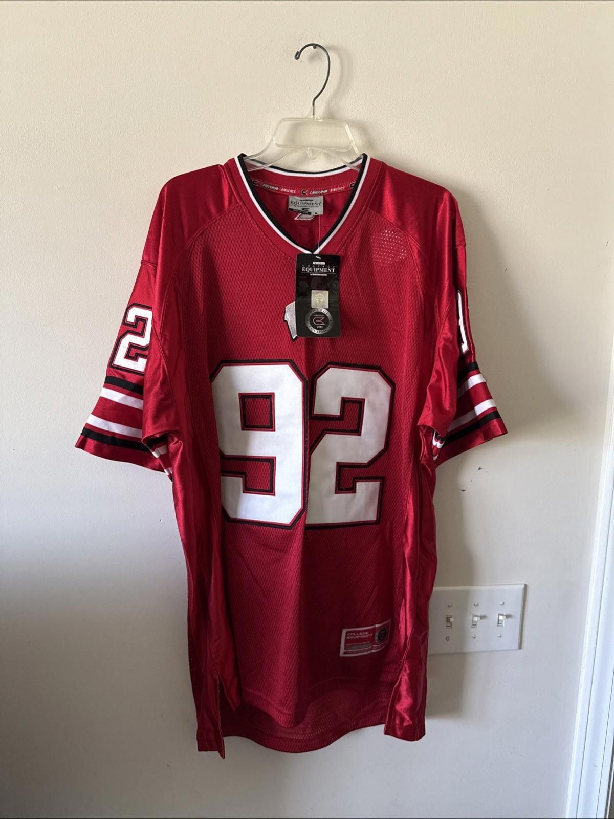 Colosseum Athletics Men’s Colosseum Wisconsin Badgers Jersey #92 Sz L - NWT Size ONE SIZE - 1 Thumbnail