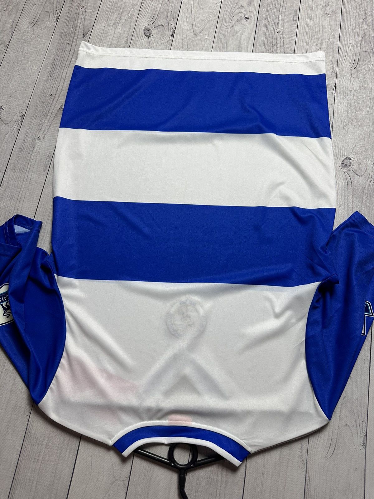 Puma × Vintage Vintage puma Reading soccer jersey size L striped Size US L / EU 52-54 / 3 - 8 Thumbnail