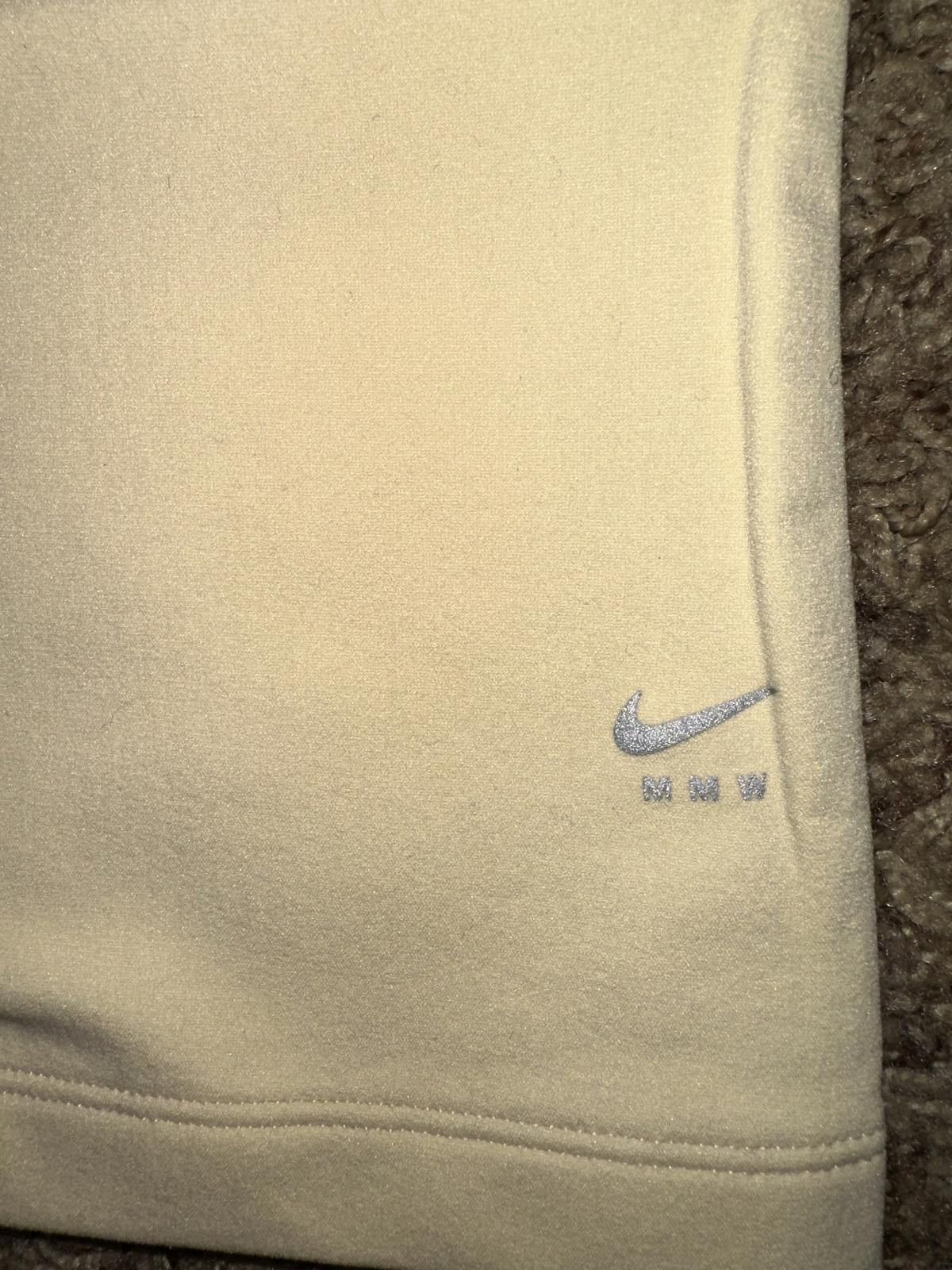 Nike Nike Men’s Dri-FIT x MMW 3-in-1 Shorts Beige Size US 32 / EU 48 - 5 Thumbnail
