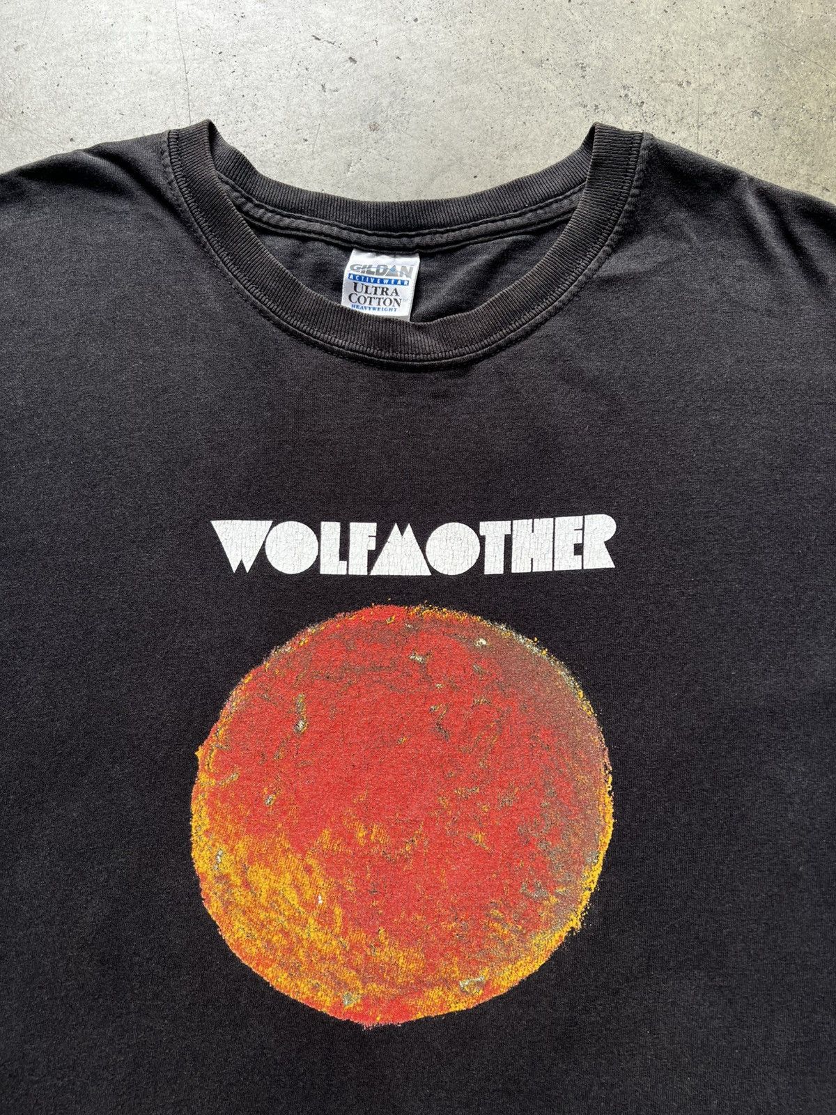 Vintage 2005 Wolfmother Dimension Band Tour Tee Shirt Strokes Weezer Size US XL / EU 56 / 4 - 1 Thumbnail
