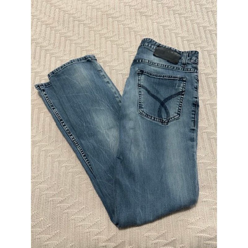 Calvin Klein Calvin Klein slim straight leg jeans size 32 Size US 32 / EU 48 - 1 Thumbnail