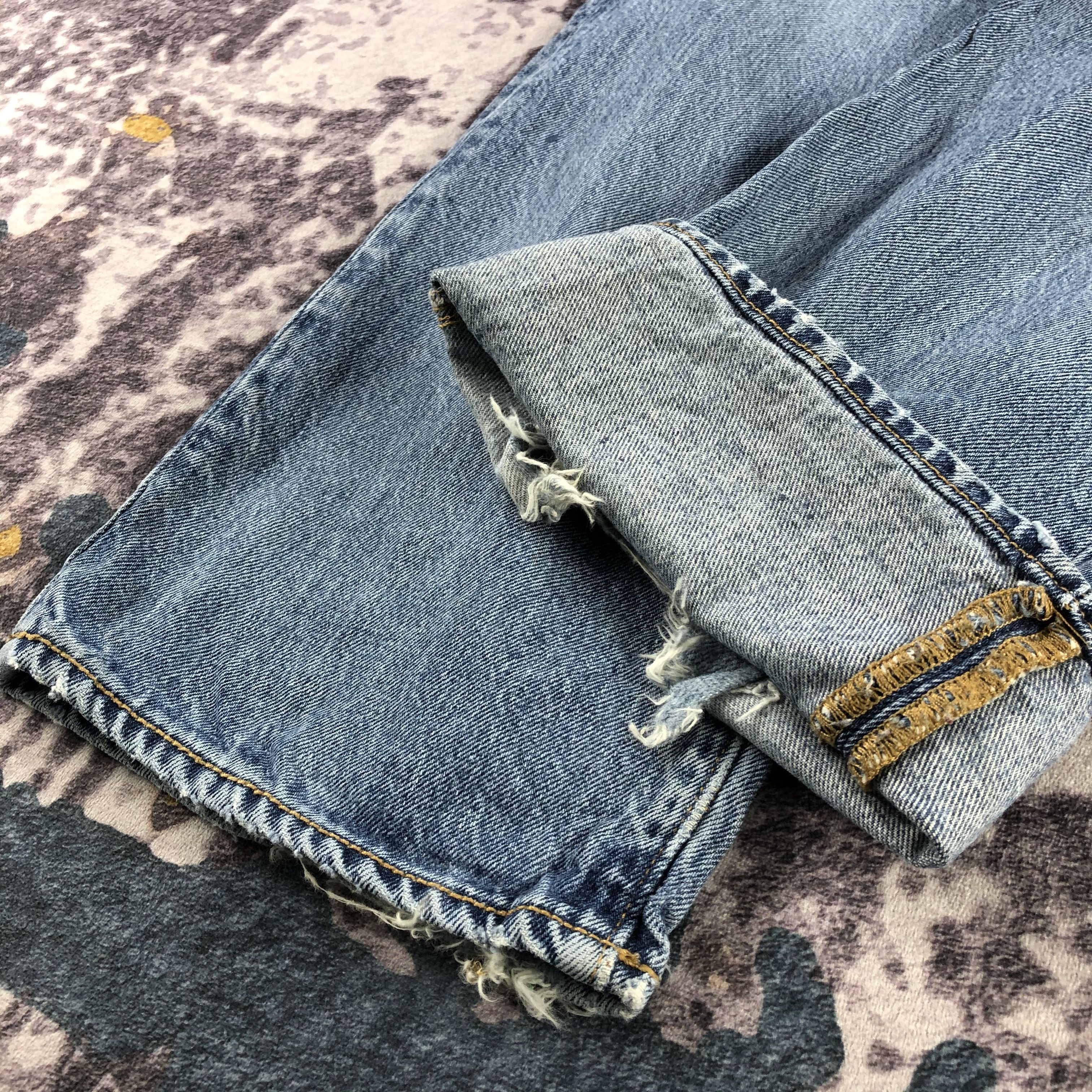 Levi's × Vintage Vintage Blue Wash Levis 501 Jeans-JM2862 Size US 34 / EU 50 - 8 Thumbnail