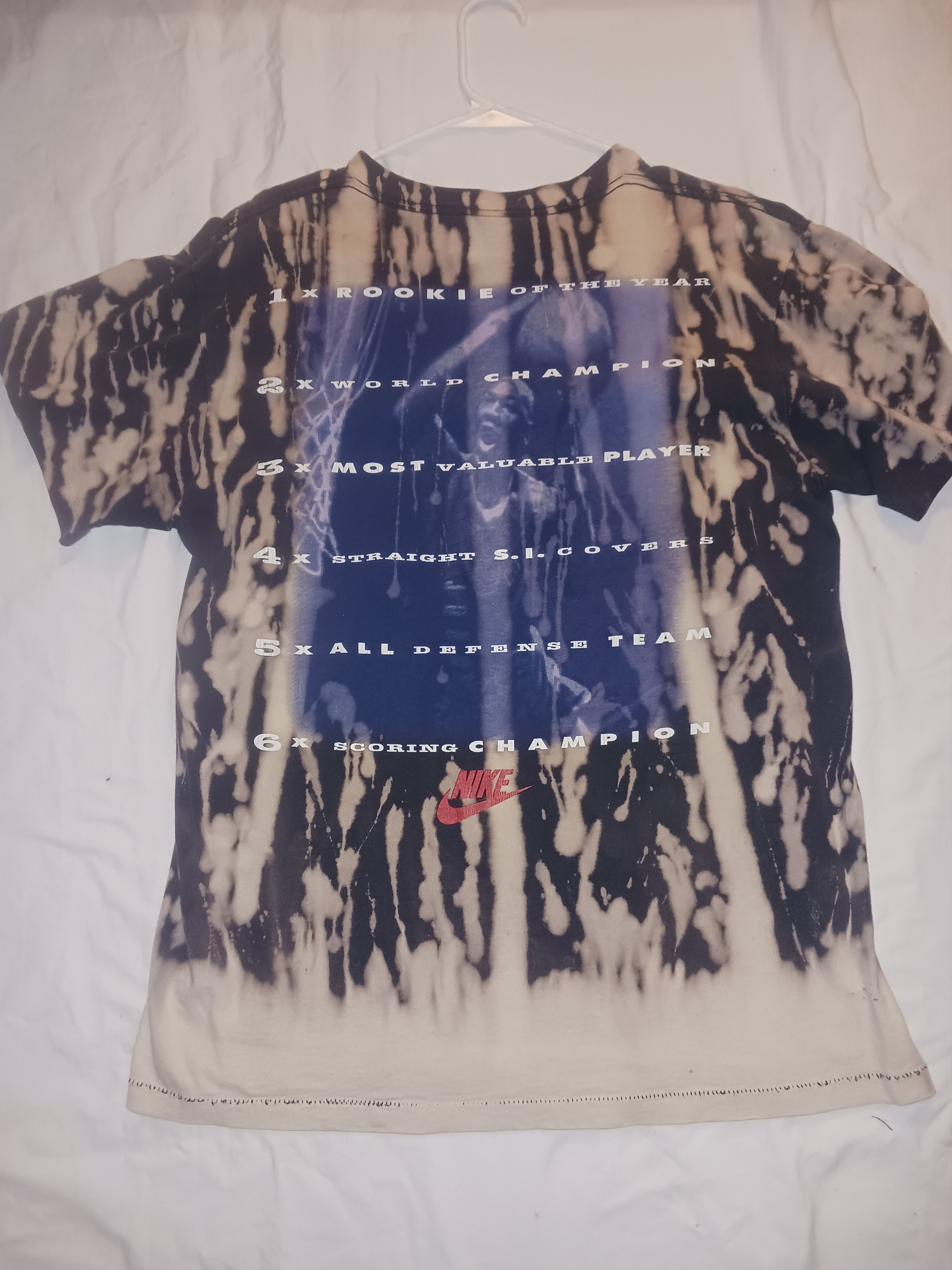 Nike Grey Tag Nike Michael Jordan 1992/1993 Vintage t- shirt Size US L / EU 52-54 / 3 - 5 Thumbnail
