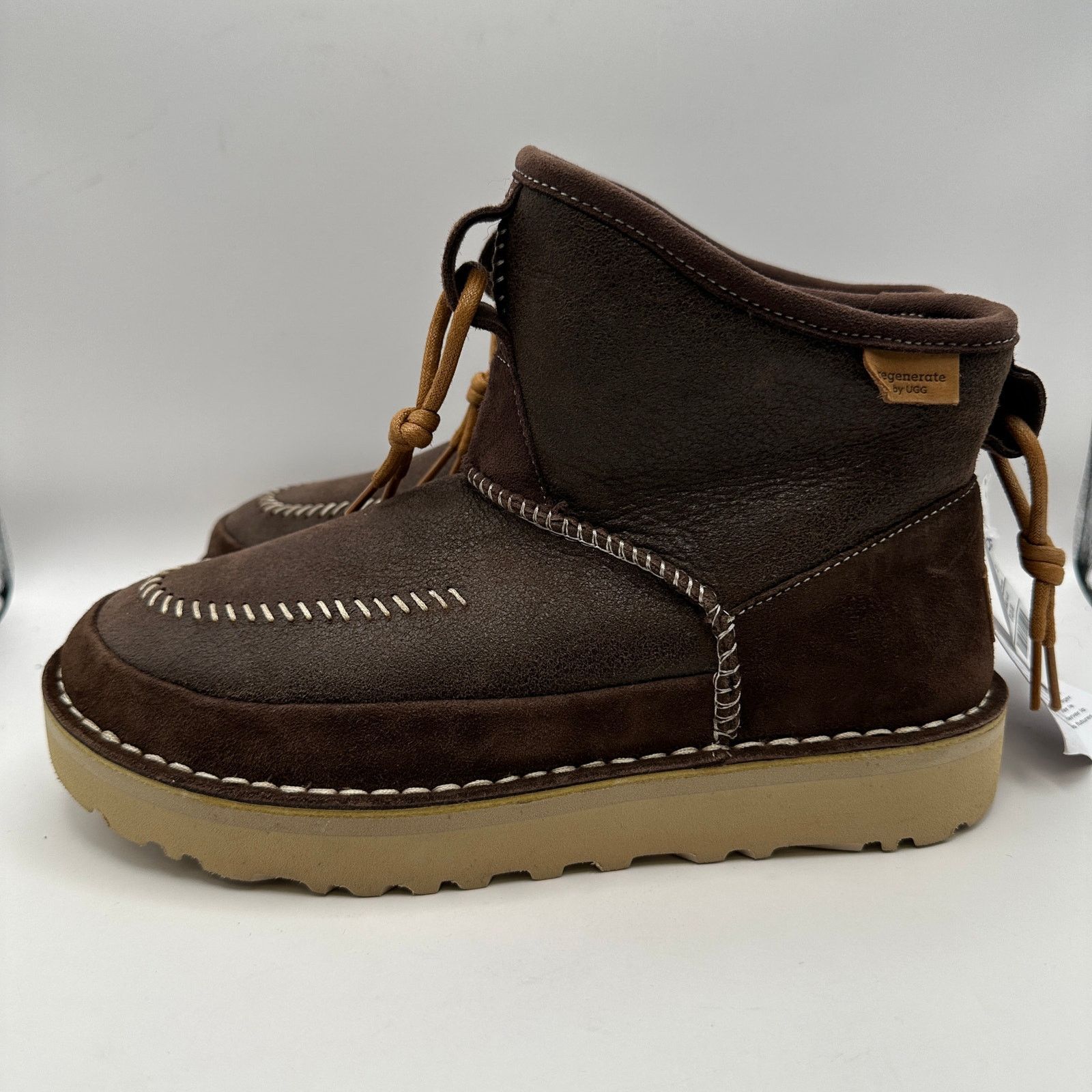 Ugg UGG Women's 5 Campfire Crafted Regenerate Suede Brown Size US 5 / IT 35 - 2 Thumbnail