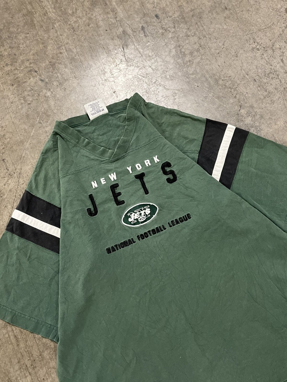 Vintage Vintage NY jets Lee sport tee shirt NFL streetwear rare Size US L / EU 52-54 / 3 - 3 Thumbnail