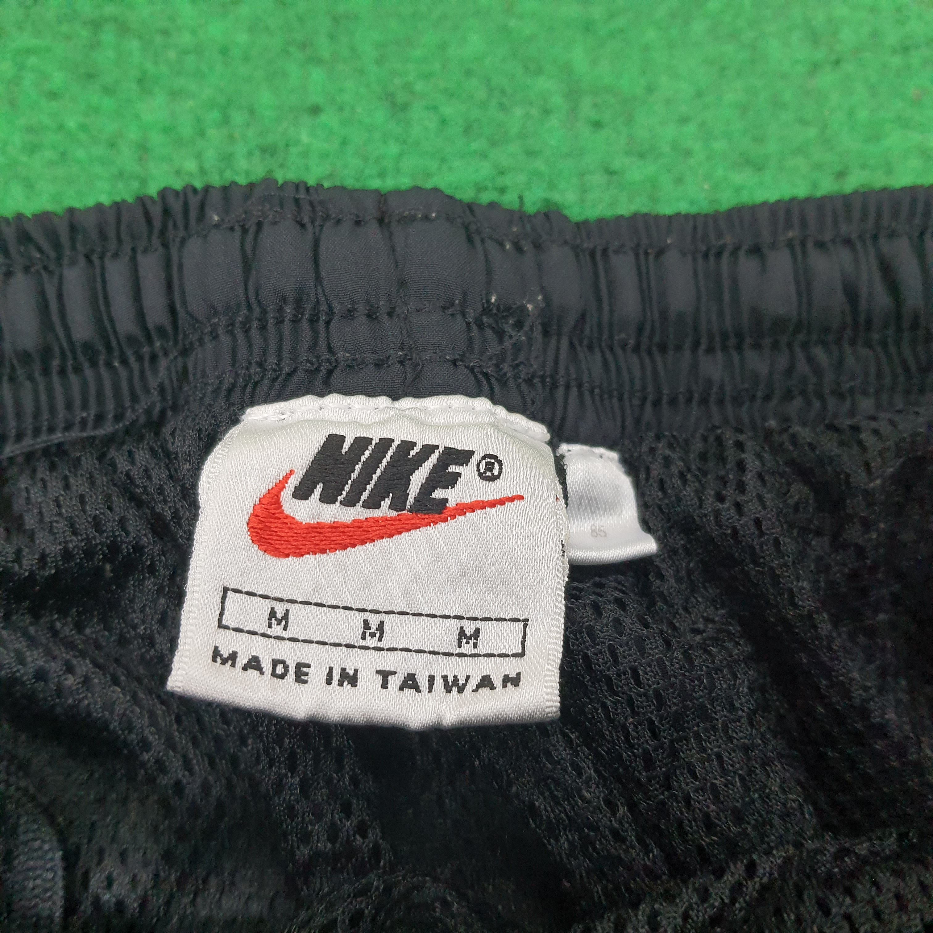 Other Vintage Nike Sportswear Jogger Pants Size US 31 - 6 Thumbnail
