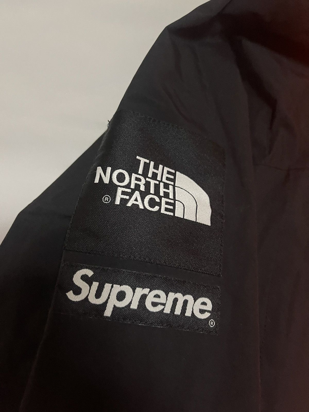 Supreme × The North Face Supreme tnf the north face 16fw orange mountain light Jacket Size US S / EU 44-46 / 1 - 4 Thumbnail