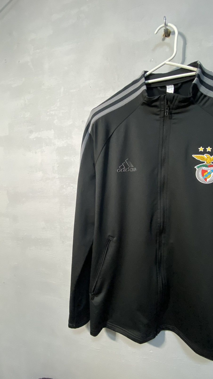Adidas Benfica zip hoodie black men Size US M / EU 48-50 / 2 - 3 Thumbnail