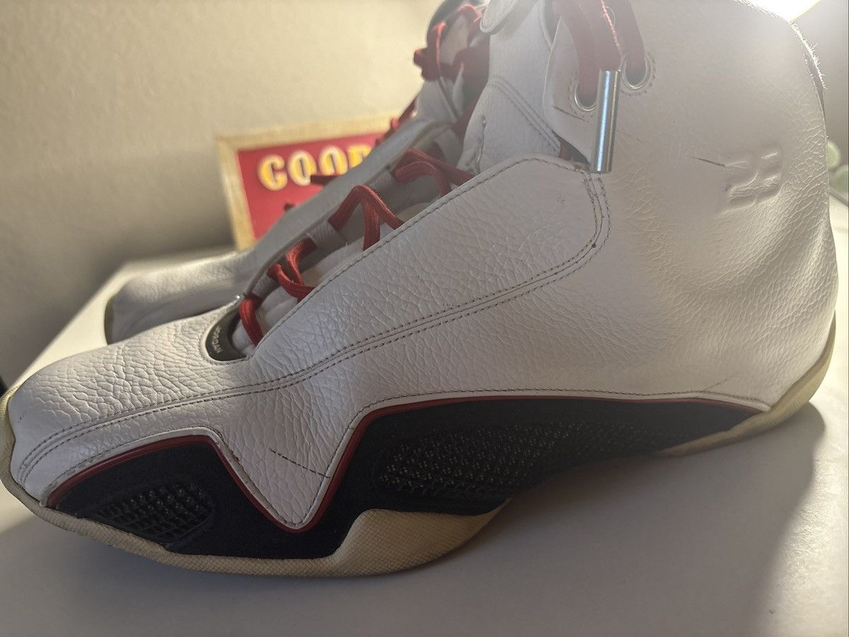 Jordan Brand Air Jordan XXI OG Size US 13 / EU 46 - 4 Thumbnail