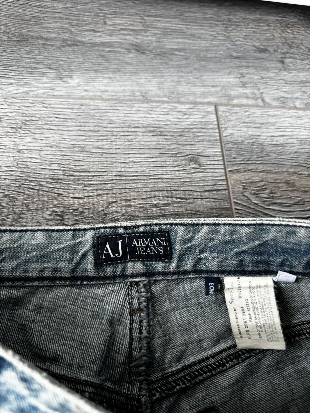 Armani Vintage Armani Jeans Y2k Bootcut Distressed Womens Jeans Size 27" / US 4 / IT 40 - 12 Thumbnail