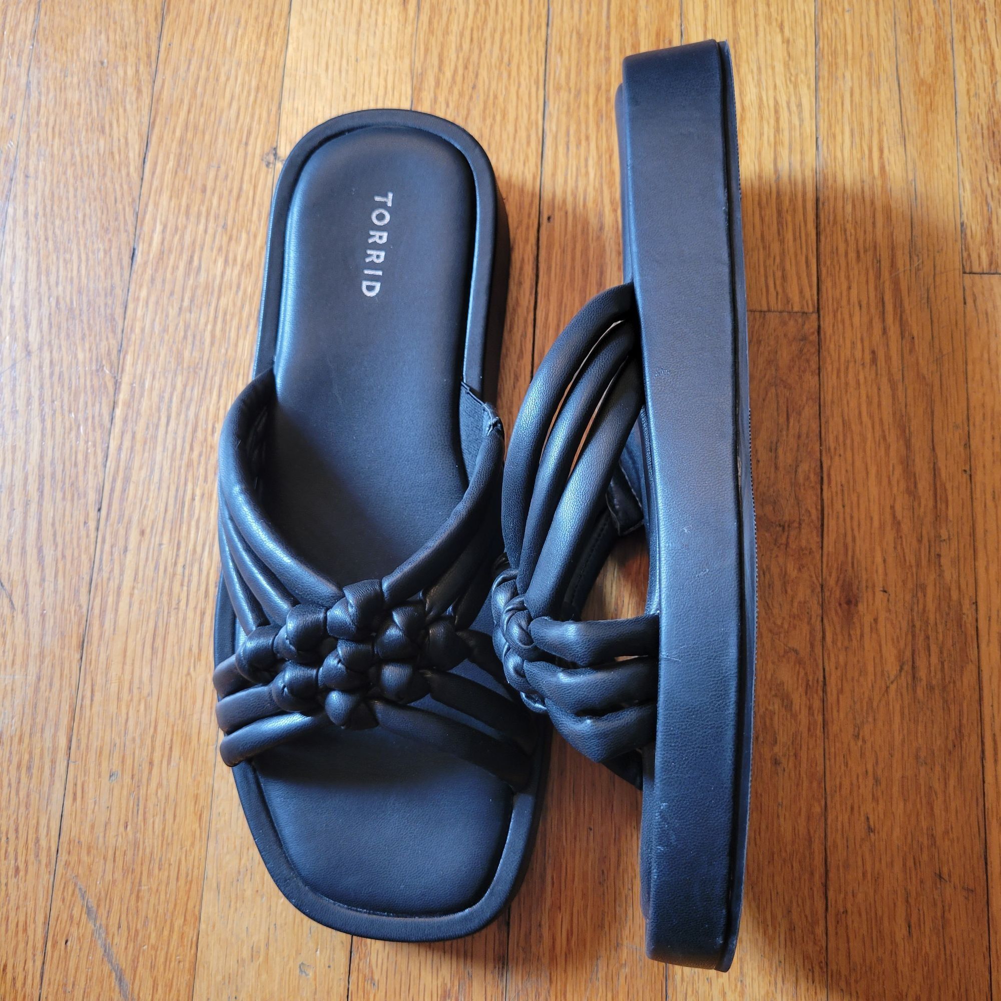 Torrid Torrid Black Crisscross Braided Slide Sandals 11.5 WW Platfo Size US 11.5 / IT 41.5 - 1 Thumbnail