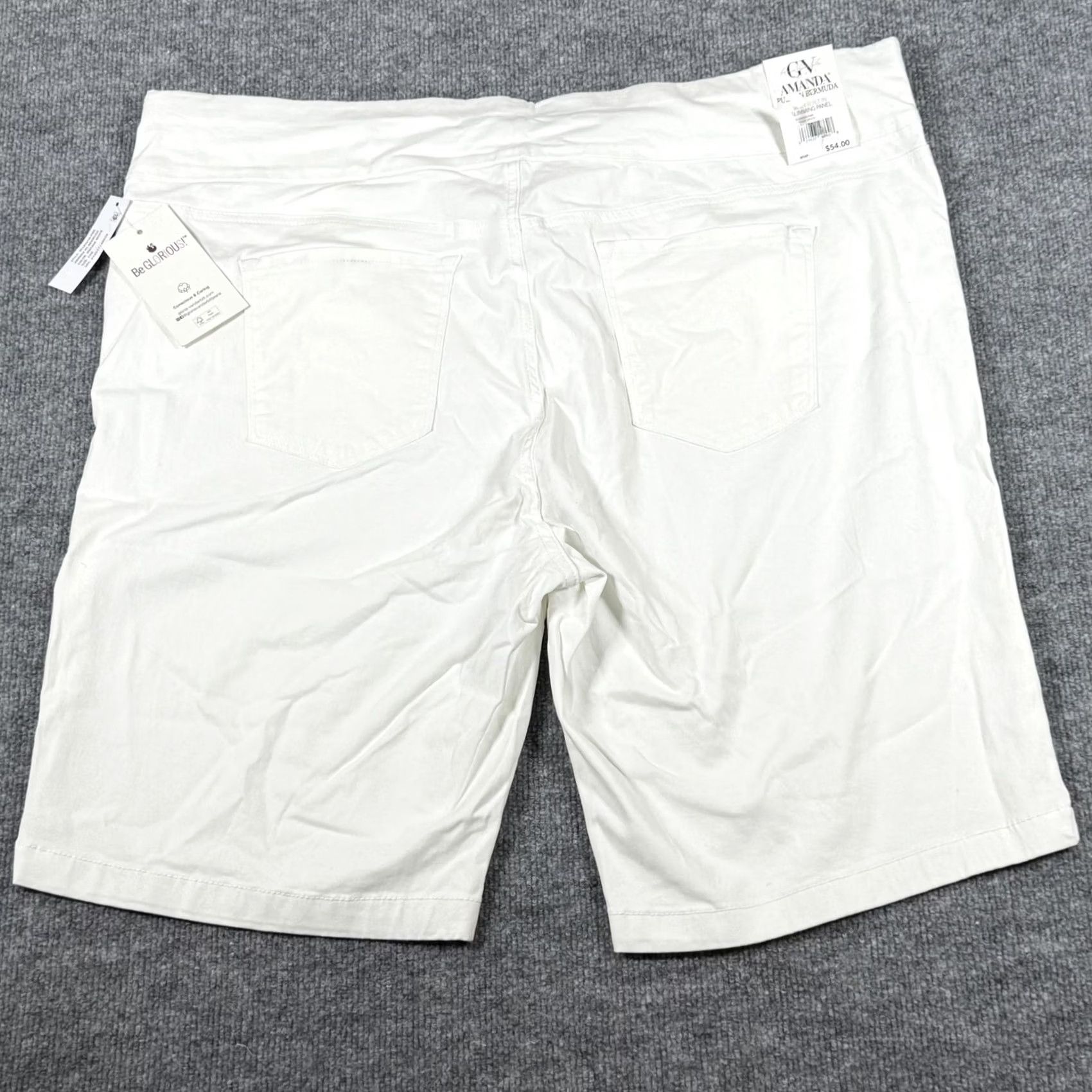Gloria Vanderbilt VINTAGE Gloria Vanderbilt Bermuda Shorts Womens 22W White Pull On Slimming Panel Slimming Blended Cotton Spandex Size 40" / US 18 - 2 Thumbnail