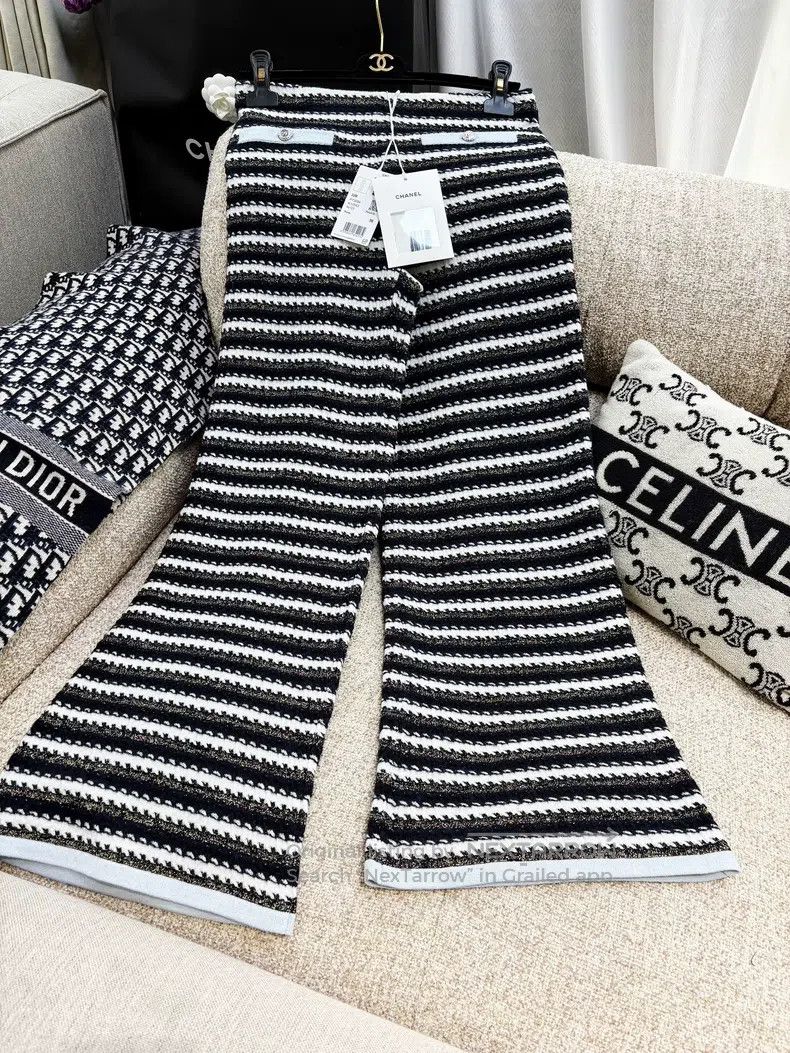 Chanel Chanel 22B spring and summer blue and white gold striped k Size 24" / US 00 / IT 34 - 1 Thumbnail