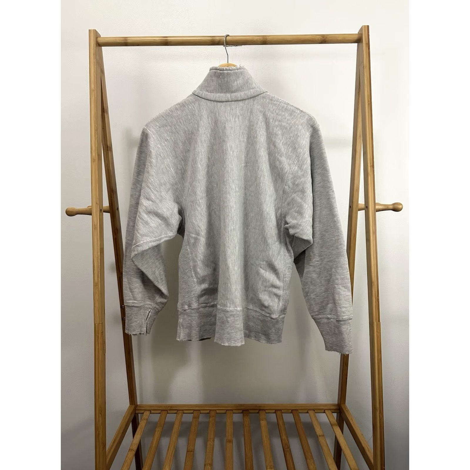 Champion VTG UCLA Thrashed Worn Champion Reverse Weave Chin Strap Sweatshirt Size L Gray Mens Size US L / EU 52-54 / 3 - 2 Thumbnail
